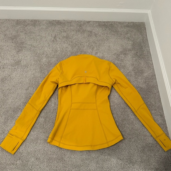 Lululemon Define Jacket - Picture 5 of 6